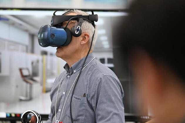 InPics | Guests of Global Mayors Dialogue understand China via touring Tianjin sites
