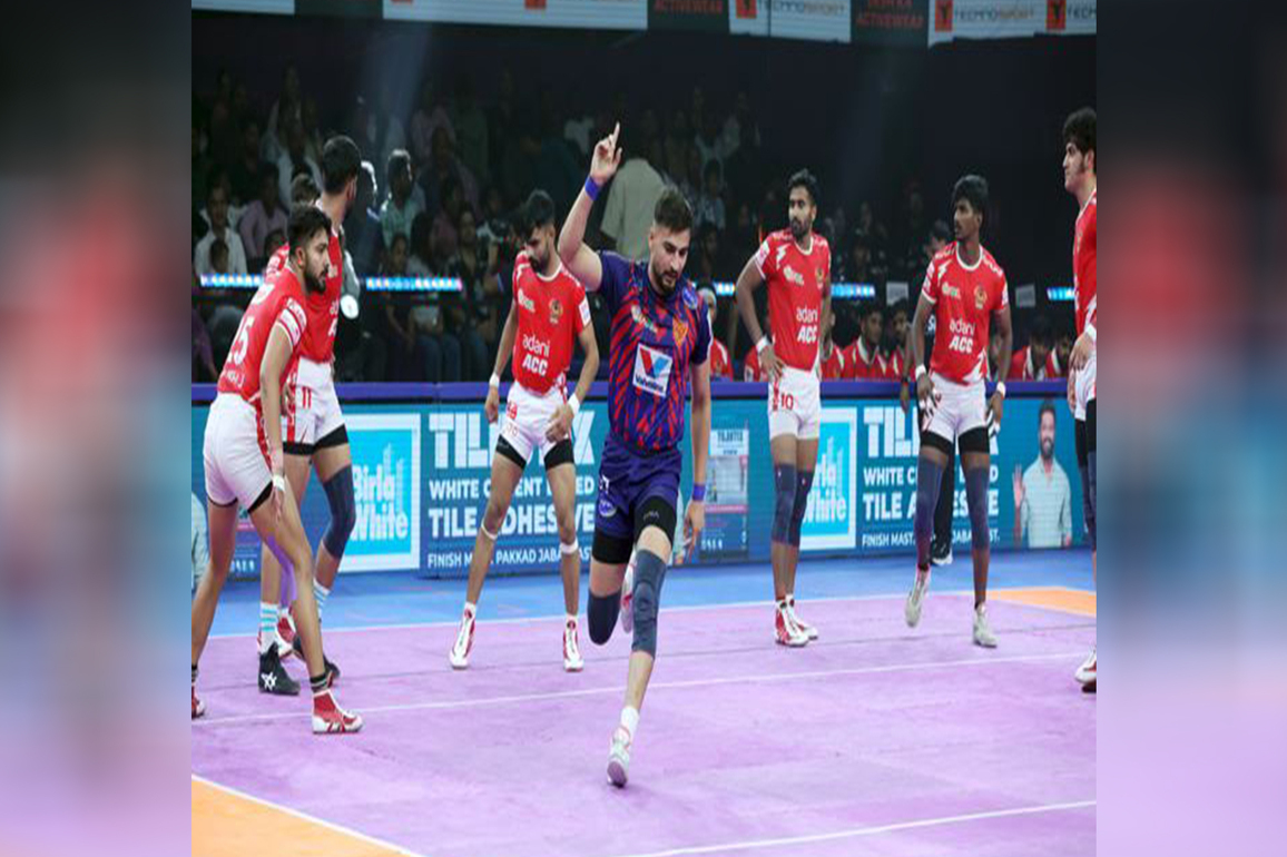 PKL: Dabang Delhi reign supreme over Gujarat Giants