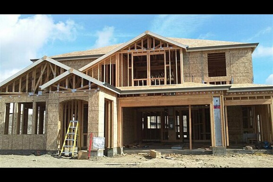 NY Fed: Easier mortgage, auto loan approvals in June
