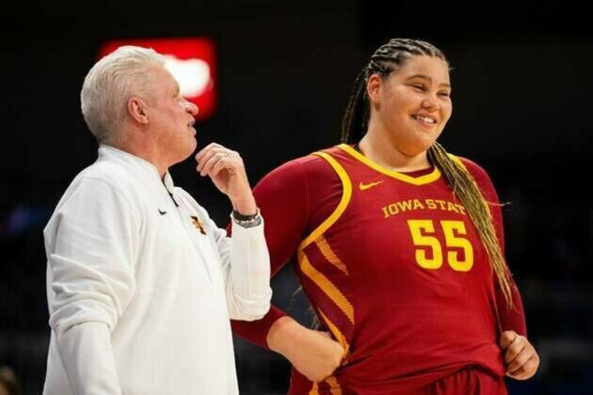 Women's Top 25 roundup: No. 12 Iowa State uses strong start to blow past Marquette