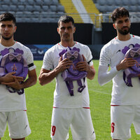 Iran football team pays tribute to children killed in Minab school bombing