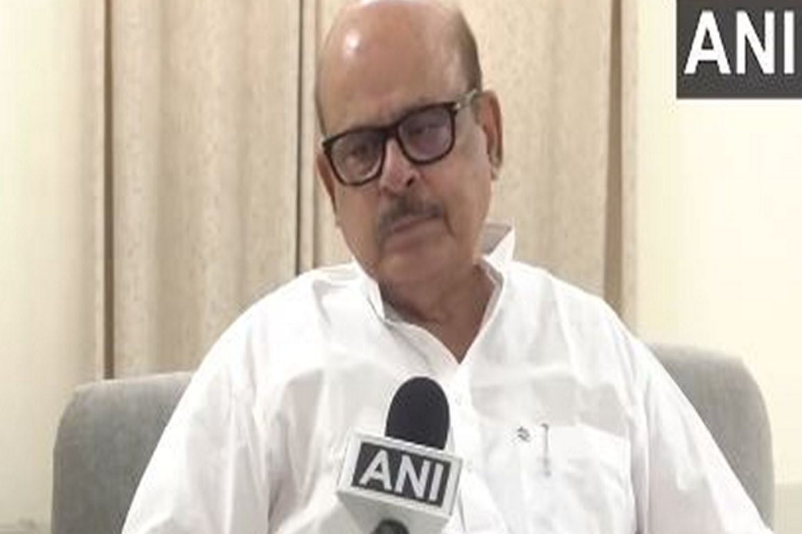 "People of Bihar will carry opposition on shoulders in polls": Congress MP Tariq Anwar
