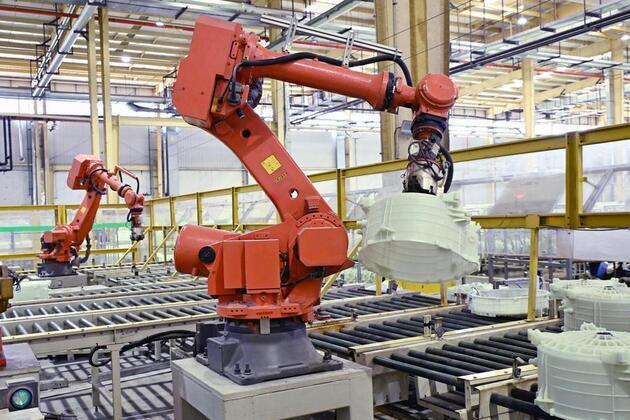 Update: China's manufacturing PMI drops to 50 in May