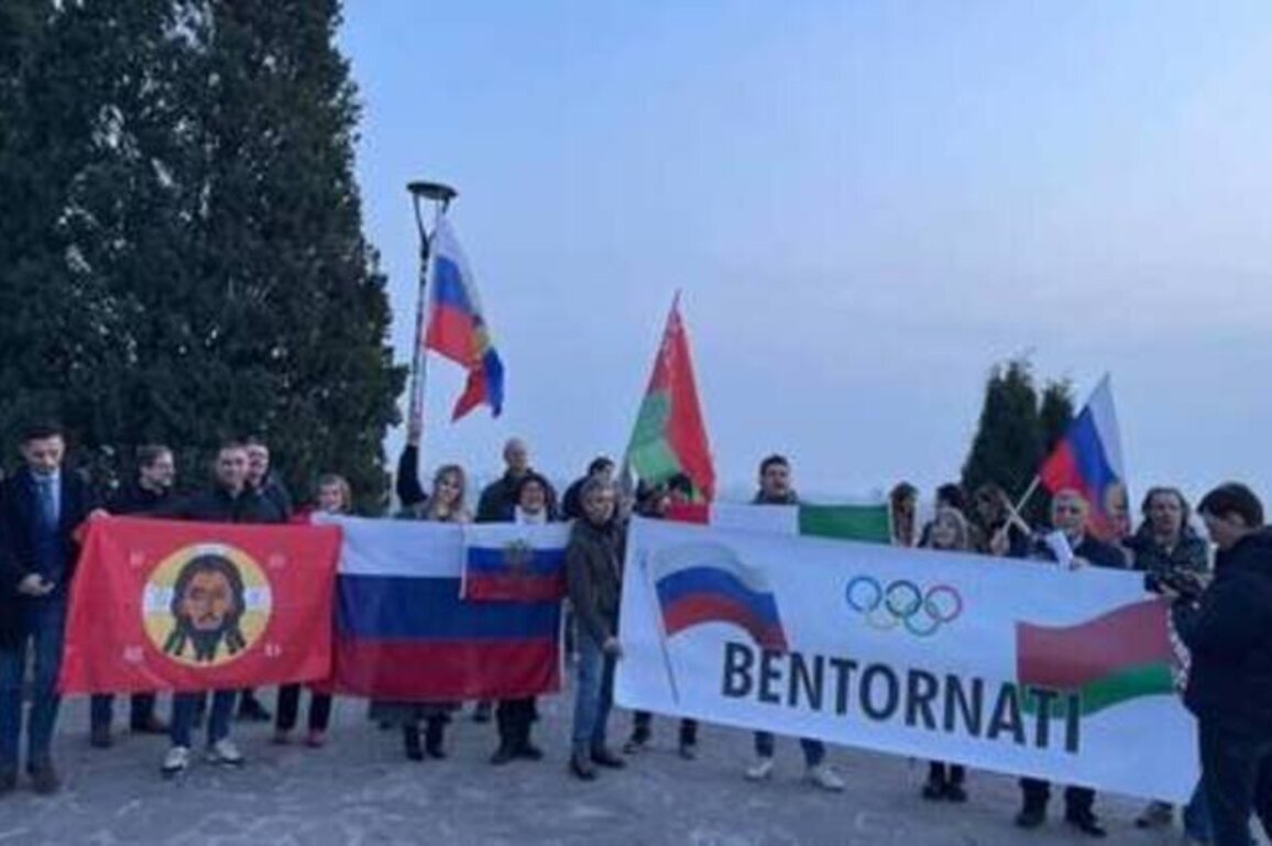 Sports fans applaud Olympic return of Russian and Belarusian athletes (VIDEO)