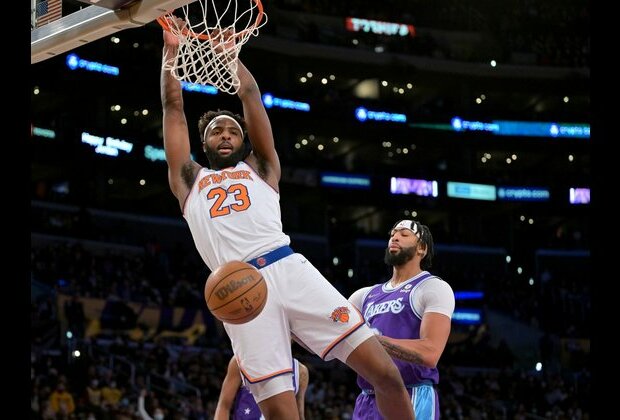 LeBron James, Lakers roar back to knock off Knicks