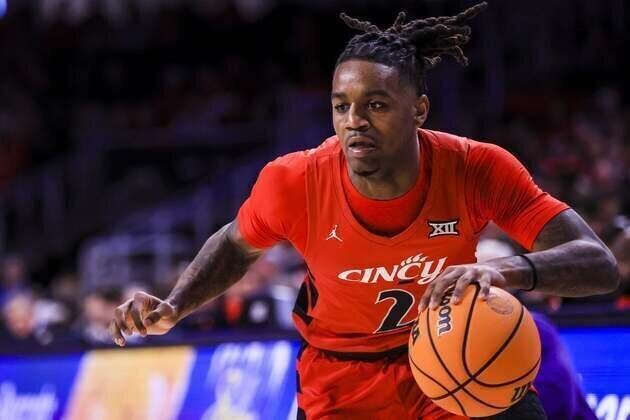 Jizzle James returns to Cincinnati roster after dismissal