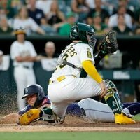 Josh Naylor's first homer for new club helps M's top A's