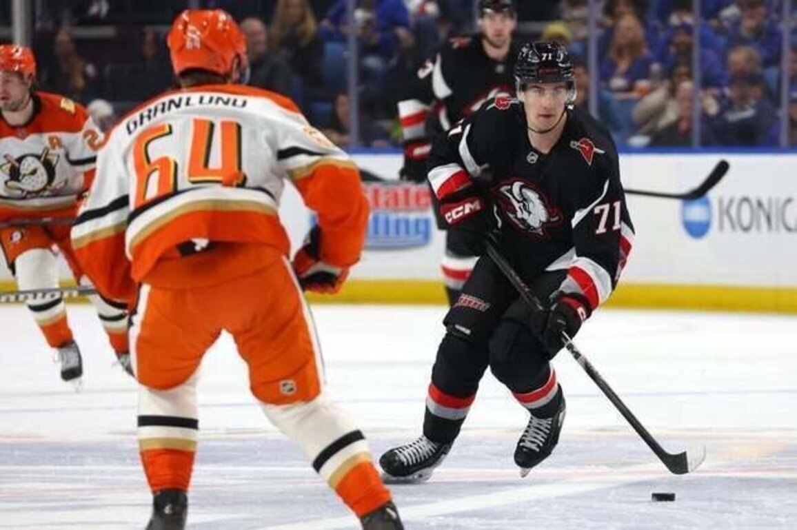 Torrid Sabres score on first shot, coast to win over Ducks