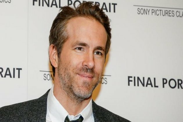 Ryan Reynolds-starrer 'A Christmas Carol' to play on Apple