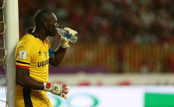 Denis Onyango Denis Onyango
