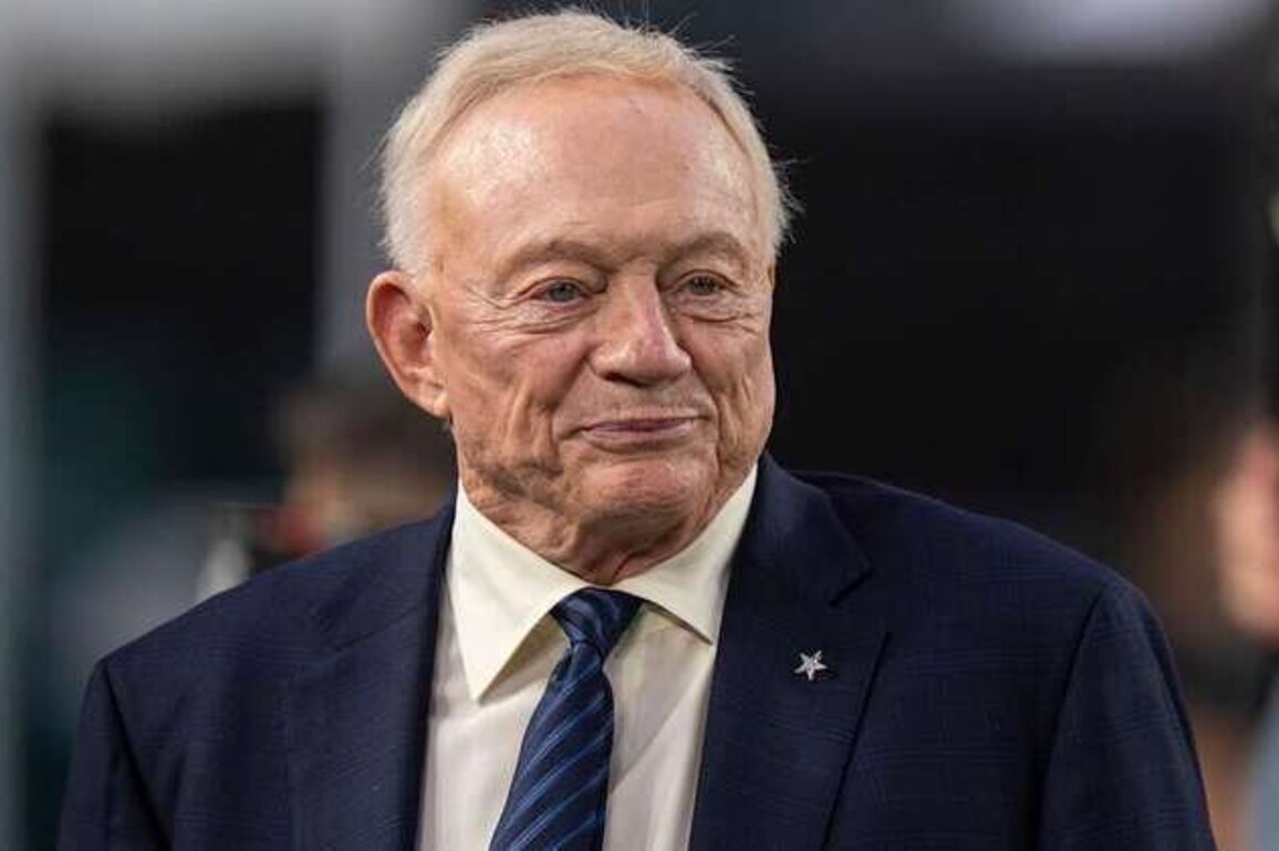 Jerry Jones on Cowboys playoff chances, George Pickens' play, more