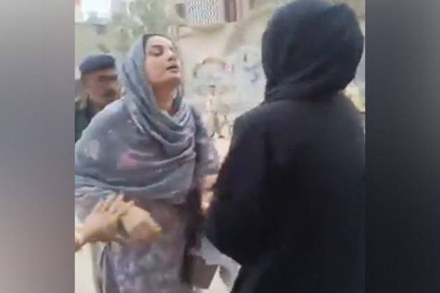 Karachi police raid BYC protest, arrest Amna Baloch and three other activists amid outrage over youth's killing