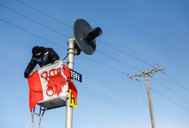 Wet&#039;suwet&#039;en blockades: No more business as usual in Canada