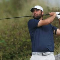 Scottie Scheffler leads favorites as playoffs begin at St. Jude Championship