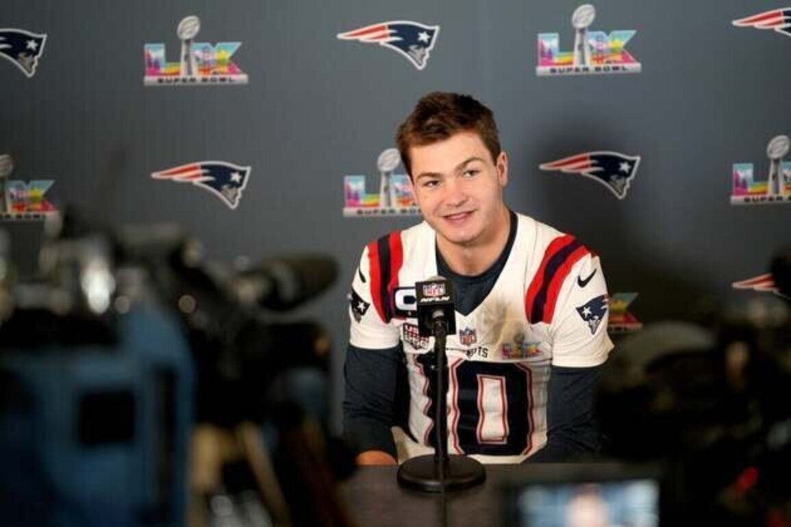 Super Bowl LX: QB Drake Maye shows no sign of shoulder injury