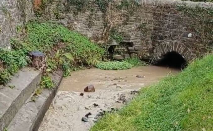 Silt pollution visible a stream in Castellau (Natural Resources Wales)