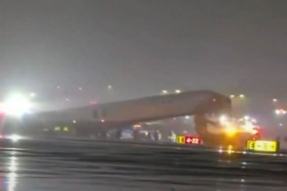 Air Canada Express plane collides with ground vehicle at New York's La Guardia airport