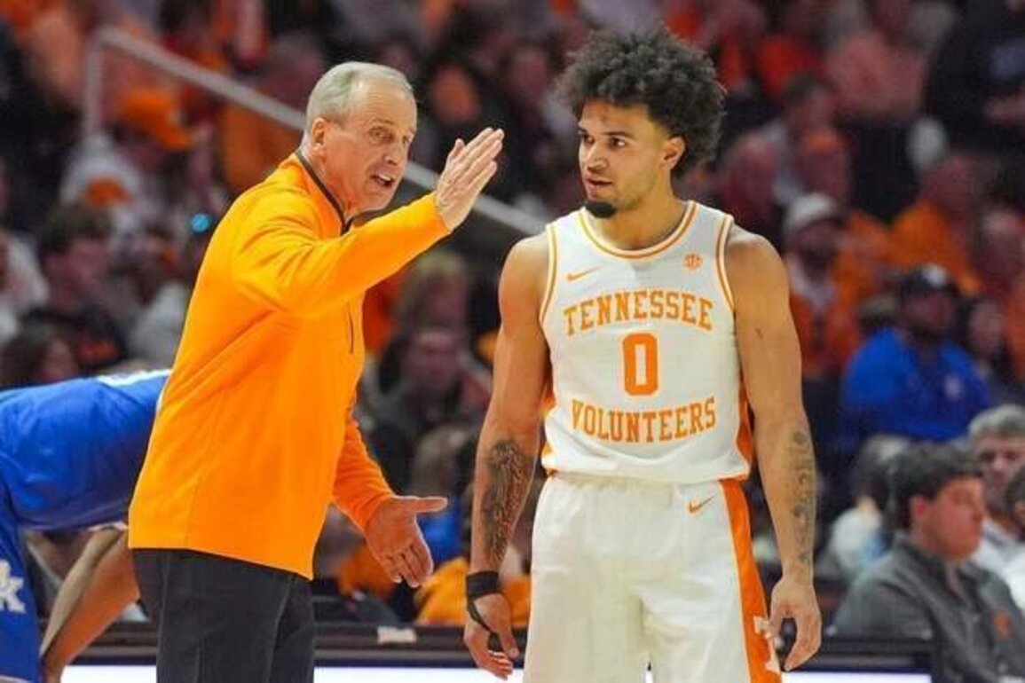 Tennessee's tough task: Slow down high-octane Georgia