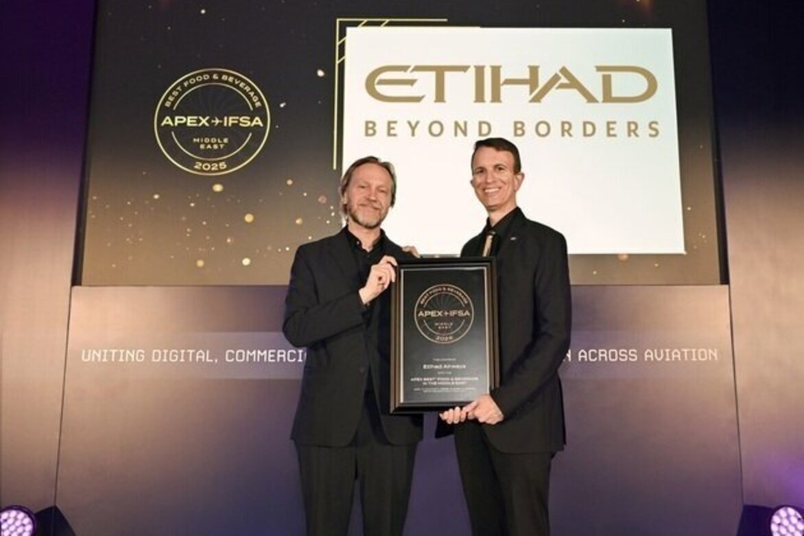 Etihad Airways collects 35 awards in 12 months