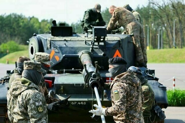 EU May Train Troops Inside Ukraine As Part Of Expanded Mission