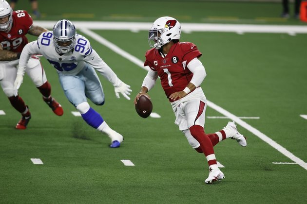 Murray throws 2 TDs as Cardinals roll over mistake-prone Cowboys