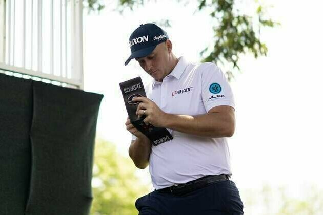 Sepp Straka, long-hitting Jake Knapp part of tie atop Scottish Open