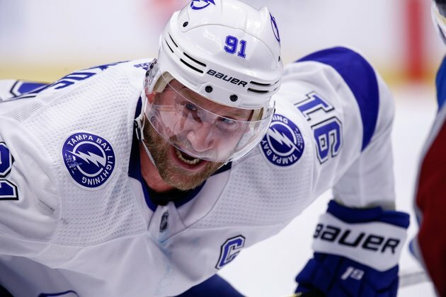 Lightning look to rebound from rare misstep vs. Blackhawks