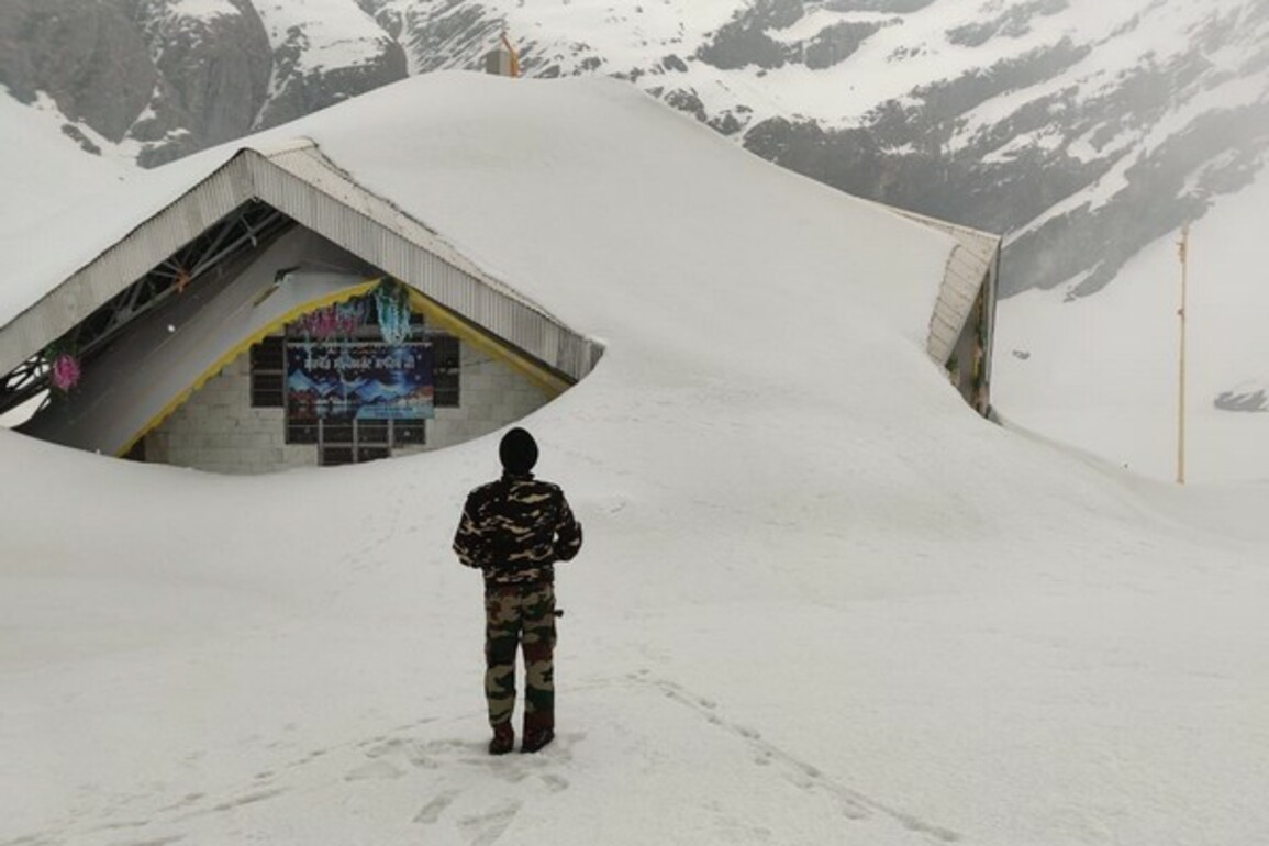 Hemkund Sahib ropeway to benefit old, specially-abled devotees