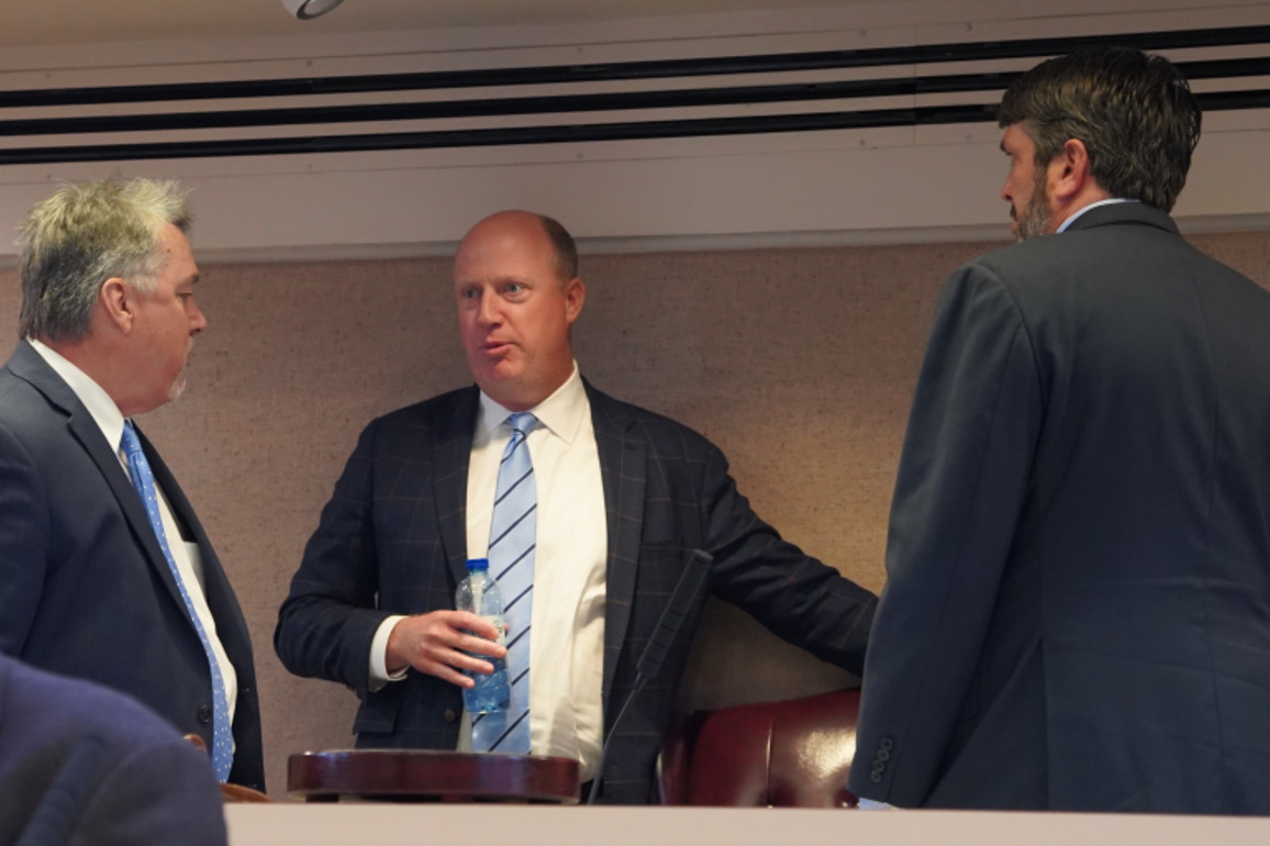 Alabama House holds steady as Senate tackles local bills on final day
