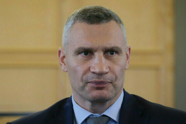 Ukraine may have to cede land to Russia  Kiev mayor