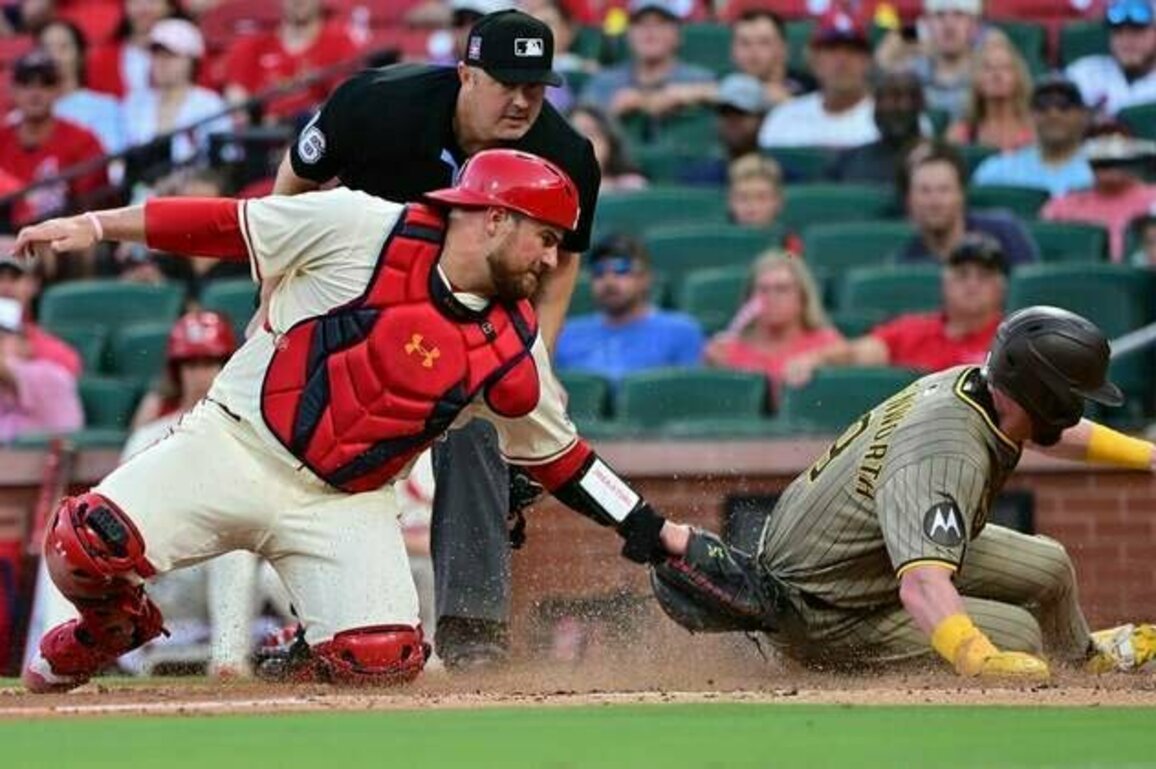 Padres top Cardinals in game featuring 5 hit batsmen