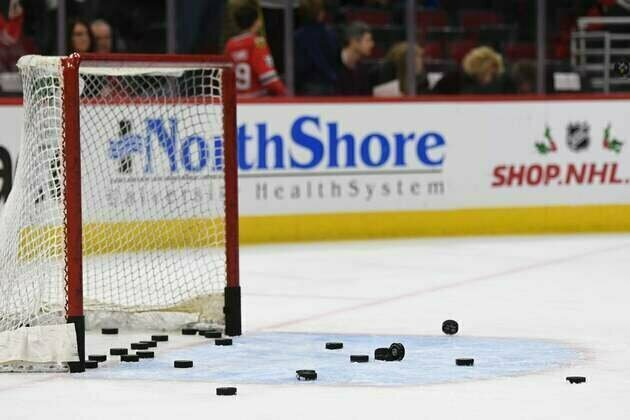 Ottawa G Gwyneth Philips, playoff MVP, signs 2-year deal