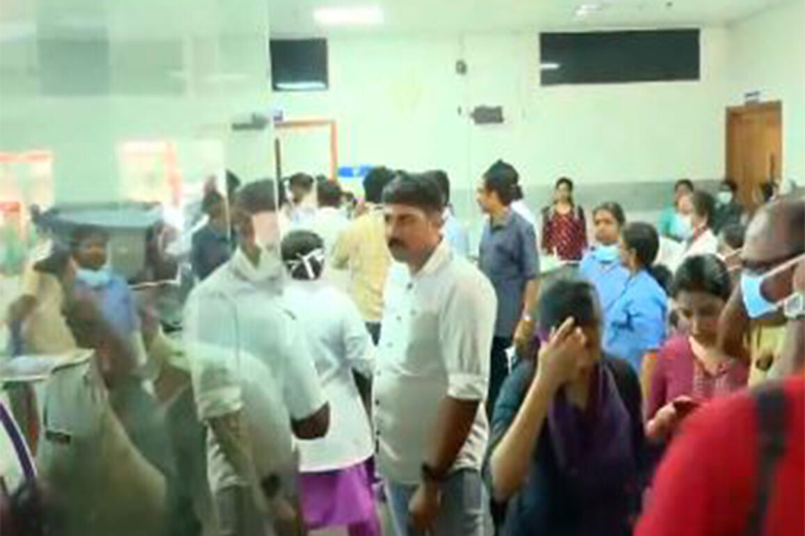 Kerala: Fire breaks out at Thiruvananthapuram Medical College; patients evacuated