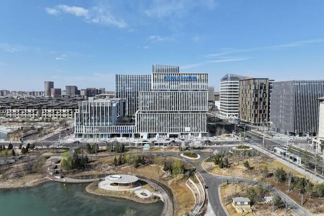 InPics: China's "city of future" concentrates high-end industries