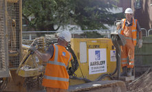  Aarsleff staff installing sectional flight auger piles 