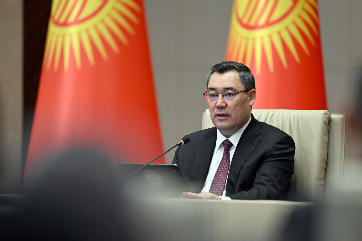 KYRGYZSTAN-BISHKEK-JAPAROV-MEETING