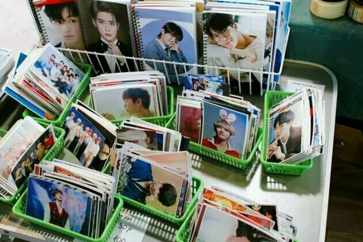 Dari IndoMY hingga Suga berpeci: Uniknya praktik bahasa K-Popers kita