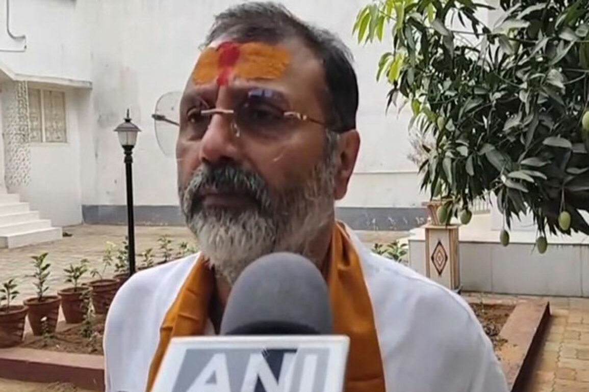 BJP MP Nishikant Dubey demands investigation into Pakistani nationals married to Indian citizens