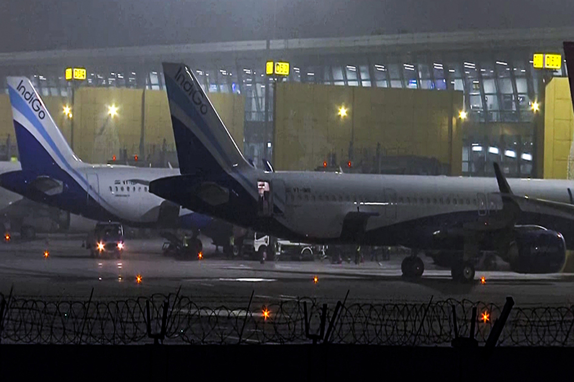 IndiGo flight makes emergency landing at Lucknow airport after bomb threat; search underway.