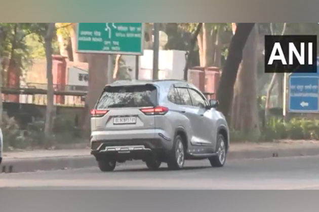 LoP Rahul Gandhi leaves for Bihar; to join Kanhaiya Kumar's 'Palayan Roko Naukri Do' Yatra in Begusarai