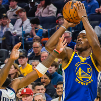 (SP)U.S.-SAN FRANCISCO-BASKETBALL-NBA-WARRIORS VS MAVERICKS