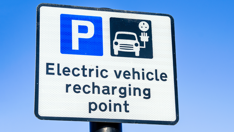Saint-Gobain UK & Ireland commits to electric and hybrid car fleet