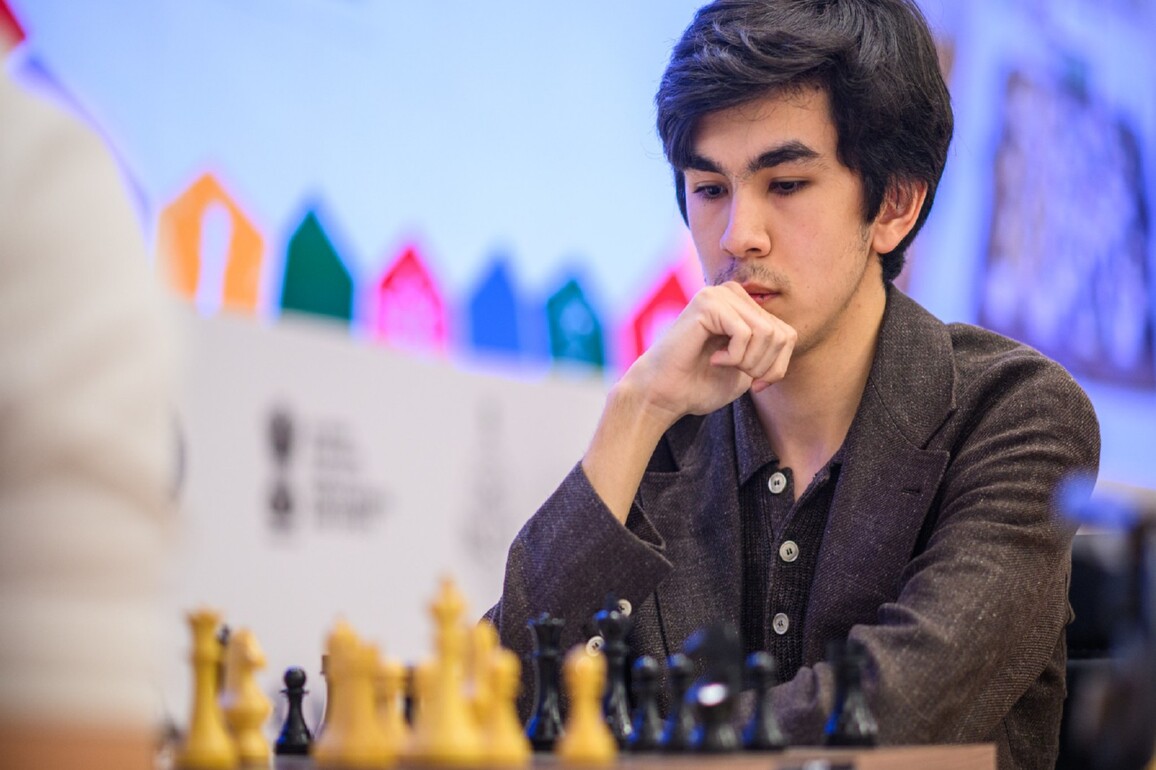 FIDE World Cup 2025: GM Javokhir Sindarov, GM Wei Yi seal Candidates Spot after winning respective semifinals