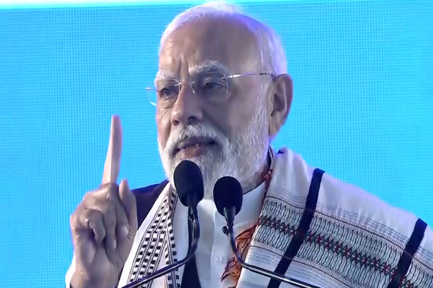 Rajinikanth wishes PM Modi "long life, good health", Mohanlal, Mahesh Babu too extend birthday greetings
