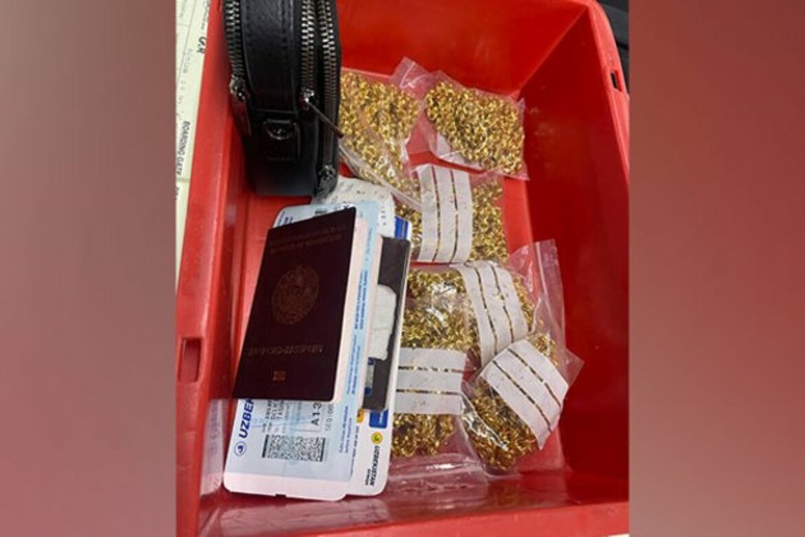 Delhi: CISF arrest two Uzbek nationals with gold weighing 4.7 kg