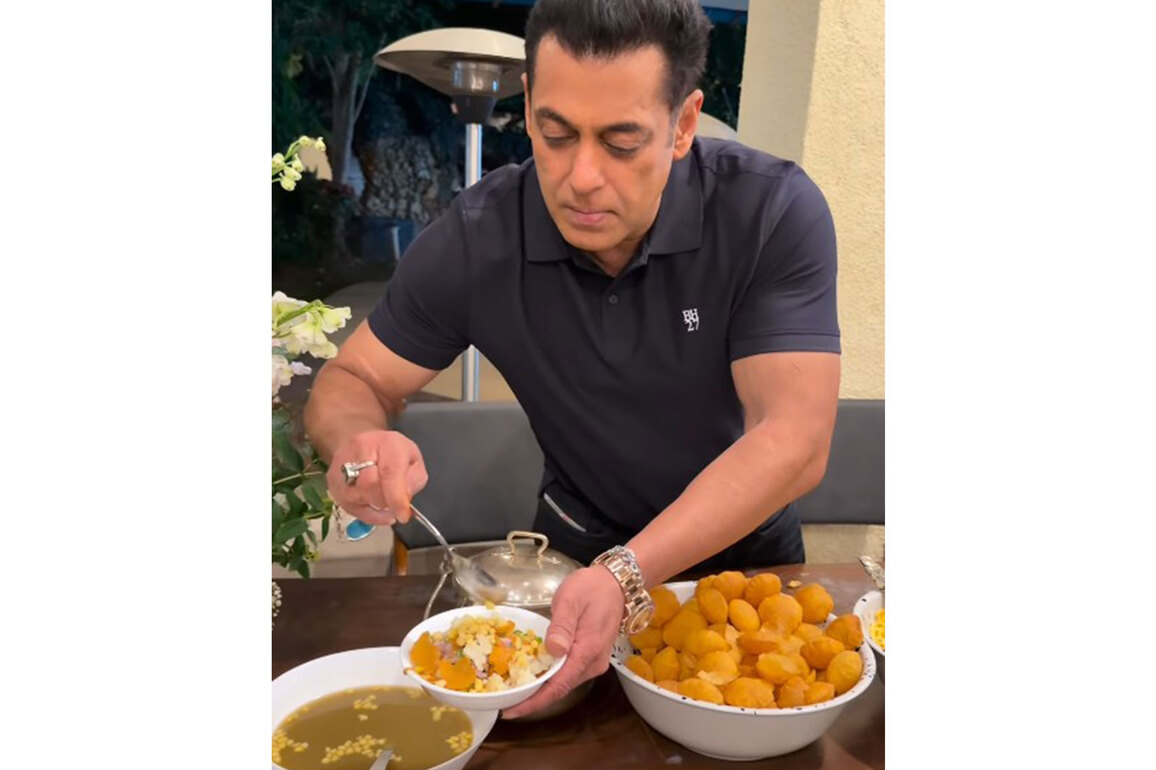 Salman Khan turns chef at his 60th birthday party, prepares bhel for Genelia, Riteish