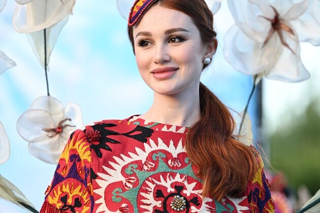 TAJIKISTAN-DUSHANBE-TRADITIONAL COSTUME SHOW