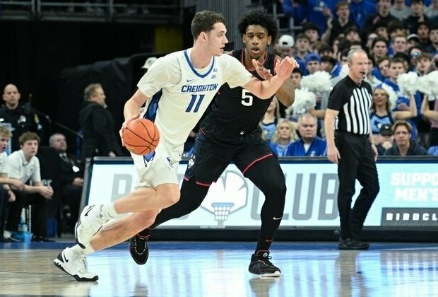 No. 9 St. John's, No. 24 Creighton vie for Big East lead