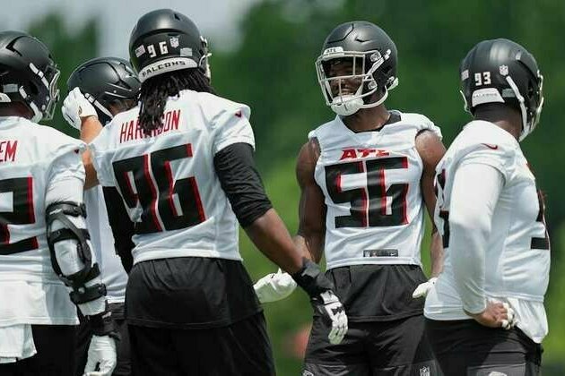 Mandatory minicamp report: Falcons conduct a 'big-time jog-through'