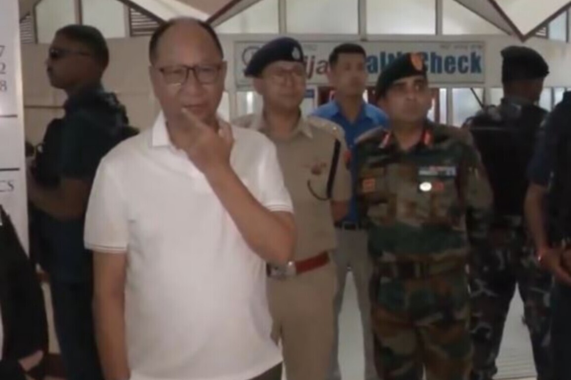 "Violence deeply troubling for entire state": Manipur CM visits Kangpokpi ambush victims at Shija hospital